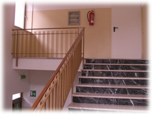 Scalinata di accesso alla foresteria